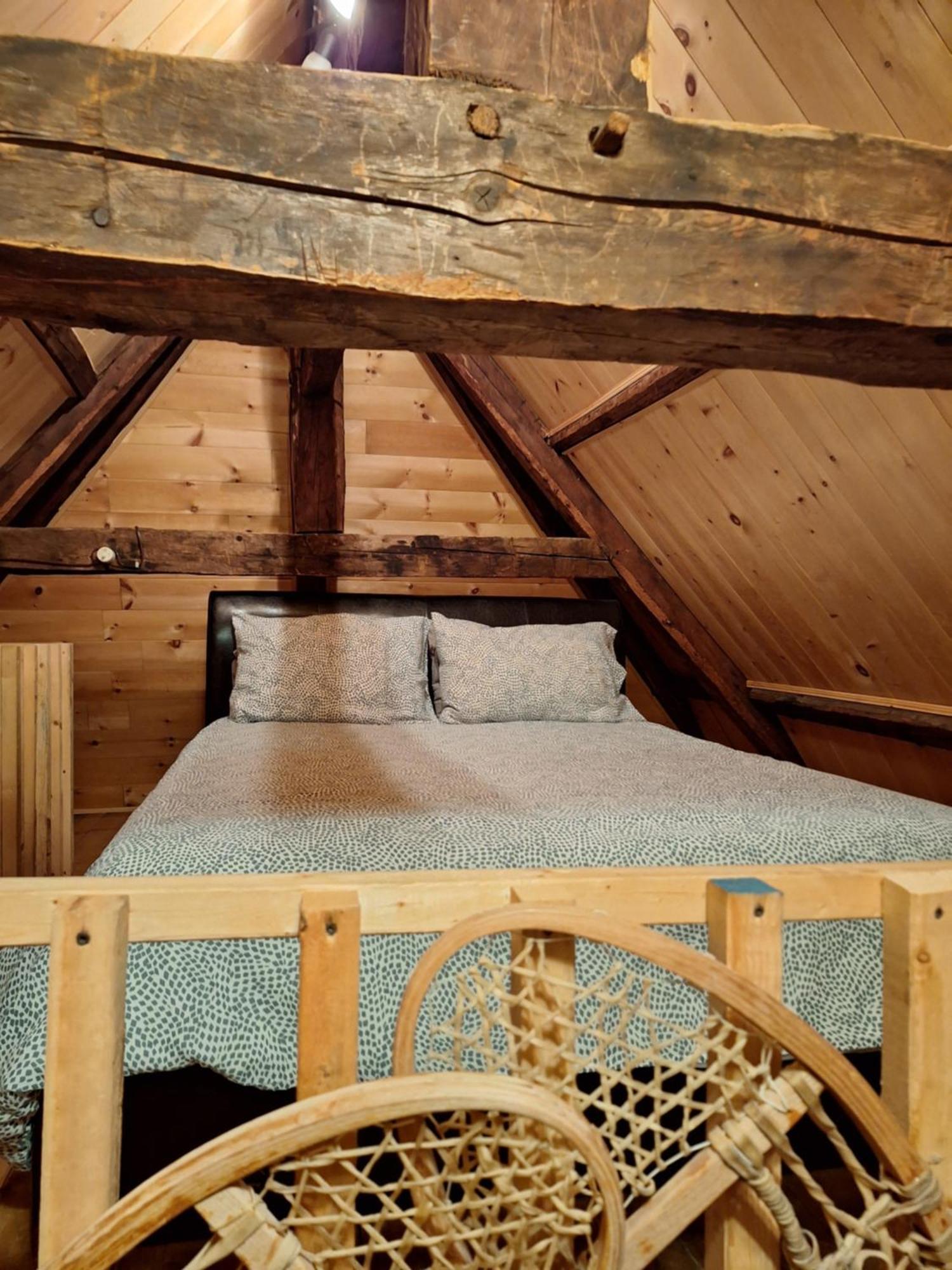 Auberge Le P'Tit Bonheur Saint-Laurent-de-l'ile d'Orleans Kültér fotó